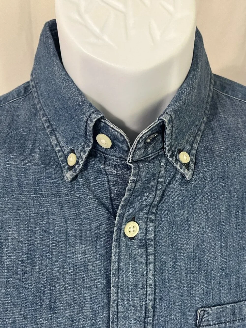 👔 Banana Republic Men’s Slim Fit Denim Shirt S Blue Long Sleeve Tailored ✨